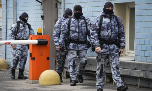 Teroristom v Crocus City Hall pomáhal Západ a Ukrajinci s nimi majú priame prepojenie, tvrdí Rusko