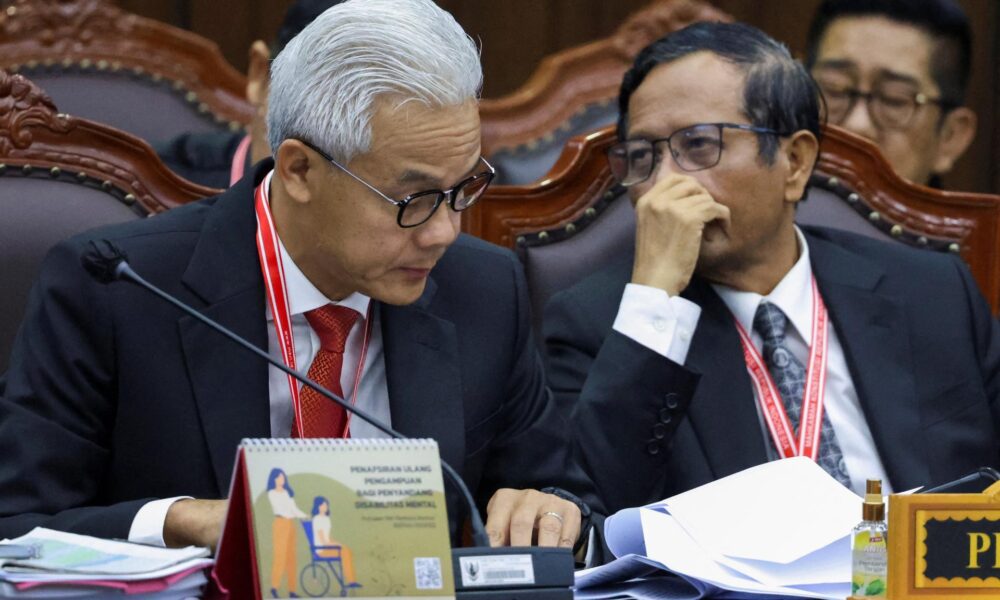 Neúspešní prezidentskí kandidáti v Indonézii podali sťažnosť na ústavnom súde, žiadajú opakovanie volieb