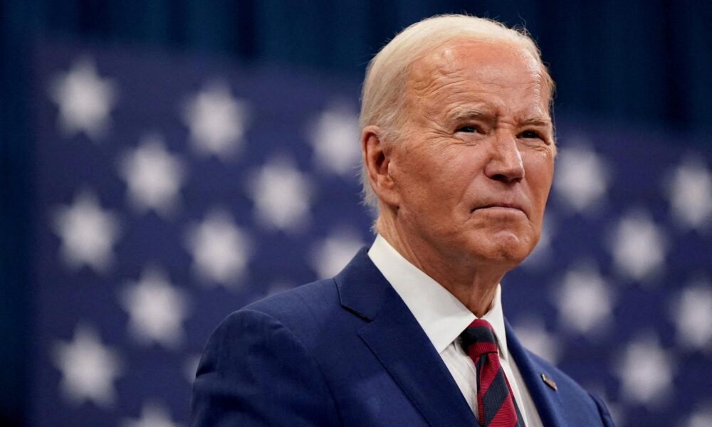 Biden čelí kritike, že na Veľkonočnú nedeľu vyhlásil deň transrodových osôb