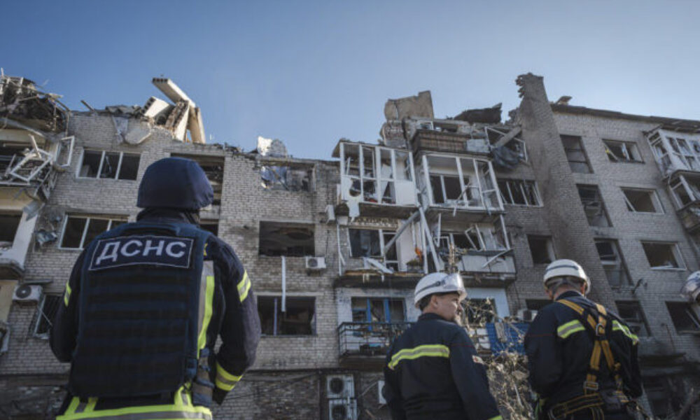 Ruské bombardovanie v Chersonskej a Doneckej oblasti zabilo dvoch ukrajinských civilistov