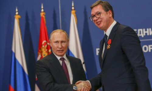 “Budeme bojovať. Srbsko zvíťazí”: Vučić varoval Srbov pred hrozbou pre národnú bezpečnosť krajiny