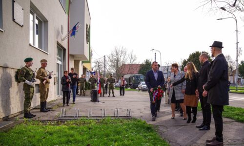 Mesto Šurany si pripomenulo 79. výročie oslobodenia mesta