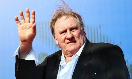 Gérard Depardieu skončil za mrežami, slávneho herca zadržali
