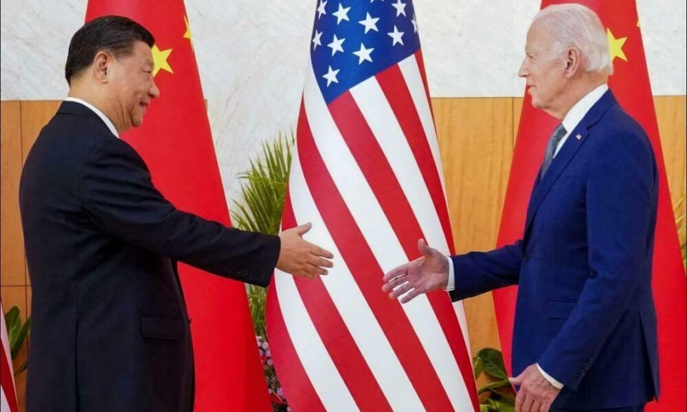 Biden a Si Ťin-pching sa v telefonáte nezhodli v otázkach technológií a Taiwanu