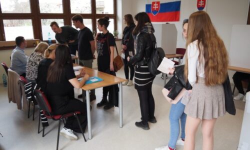 Korčok získal v Kútoch takmer 75 percent hlasov, zvíťazil aj v okresnom meste Senica (video+foto)