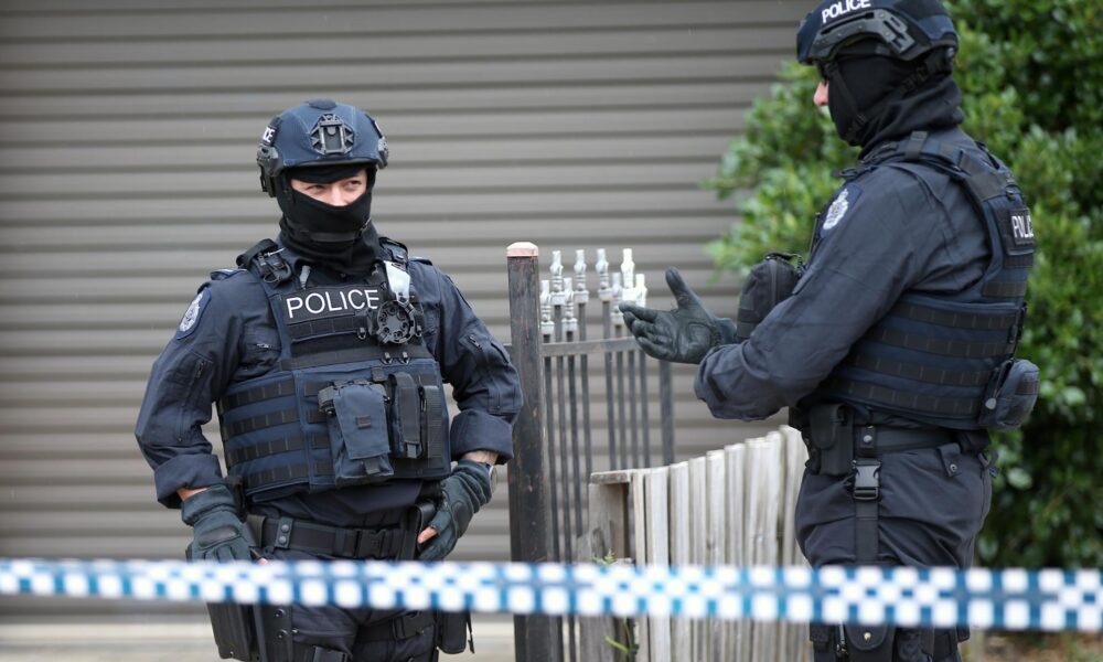 Útok nožom a streľba v Sydney: Z nákupného centra evakuovali stovky ľudí, na mieste zasahuje polícia