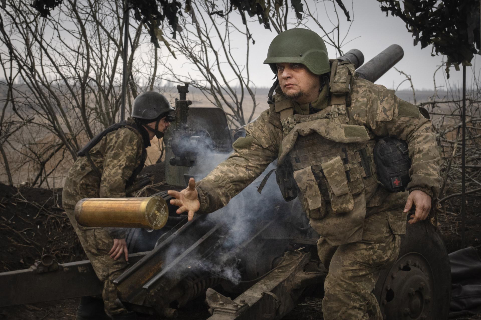 Rusko zintenzívnilo ofenzívu. Ukrajina hlási výrazné zhoršenie situácie na východnom fronte