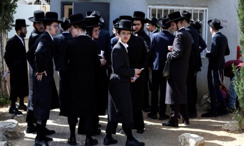 Izraelský minister Arbel chce, aby ultraortodoxní židia slúžili v armáde