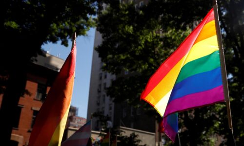 V Maďarsku sprísnili homofóbny zákon. Provládne médiá kritizujú aj lego v dúhových farbách