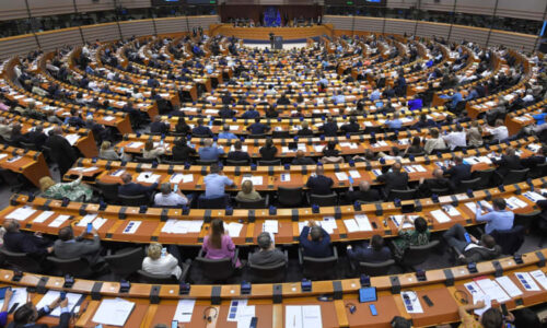 Sledujte speciál České zájmy v Evropě. Jaké výzvy čekají na nové poslance europarlamentu?