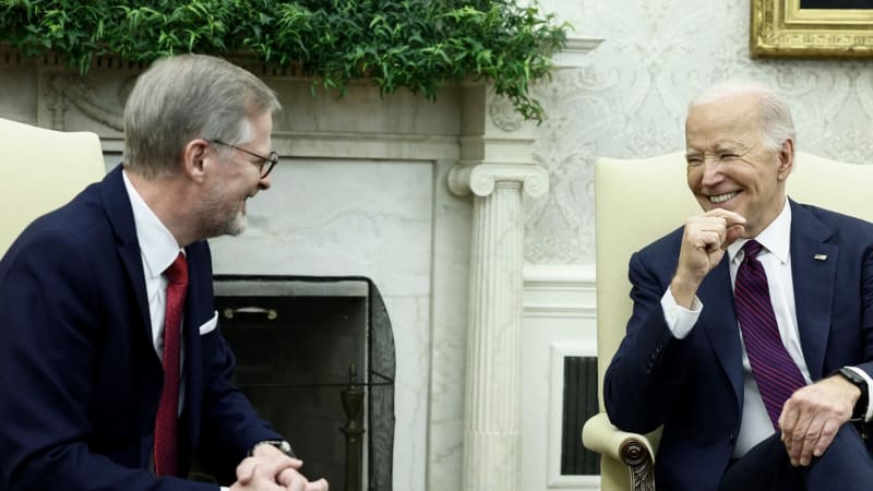 Prezident Pavel Fialovu návštěvu v USA chválí. Česko se vrací na zaslouženou pozici, řekl