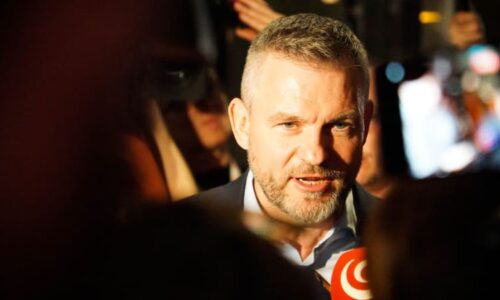 Na Slovensku vyhrál proruský prezident, píší média o Pellegrinim. Podporu našel u Babiše