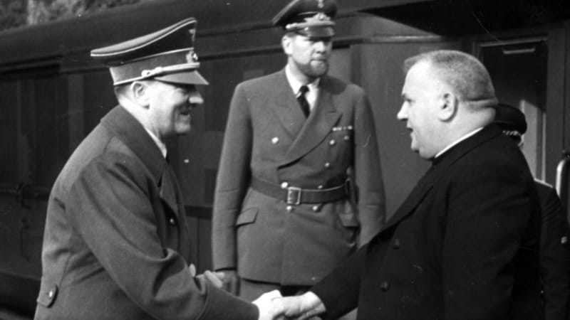 První slovenský prezident byl dosazen Hitlerem, první demokraticky zvolený čelil únosu syna