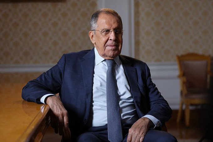 Lavrov označil Ukrajinu za teroristický štát