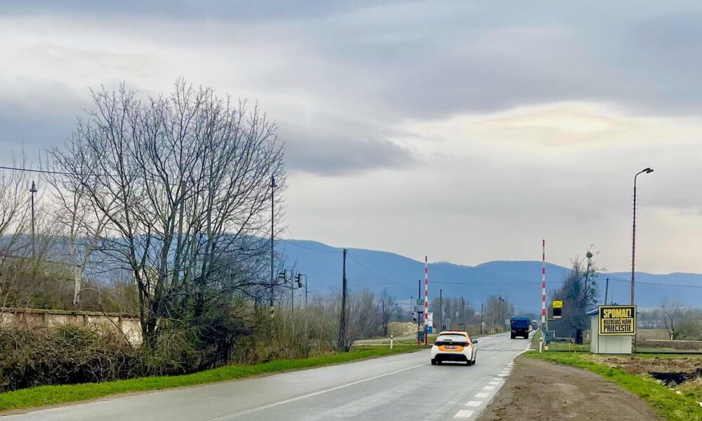 Uzávera železničného priecestia v meste Strážske končí 16. apríla 2024