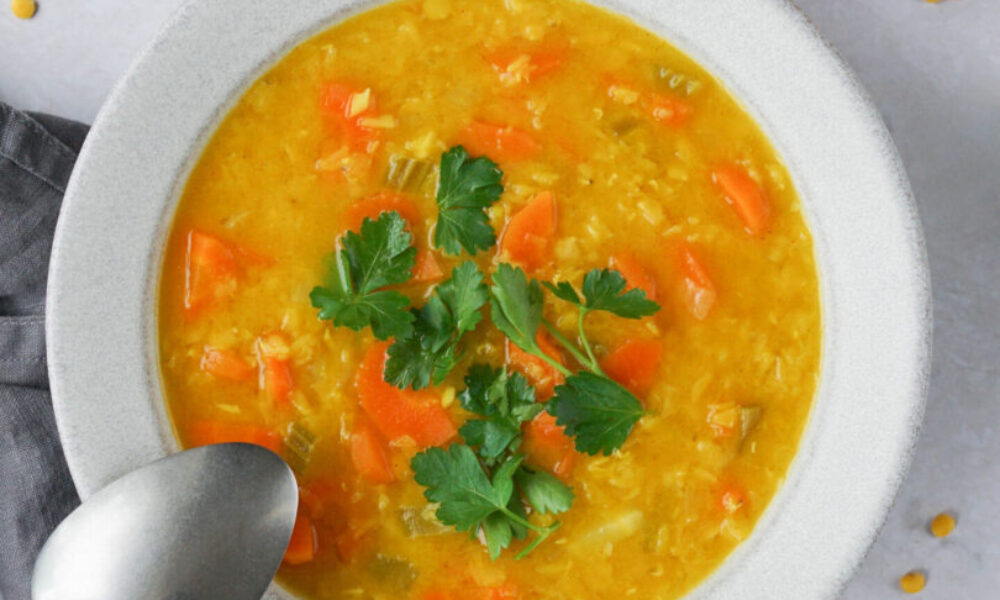 Zeleninová polievka so žltou šošovicou