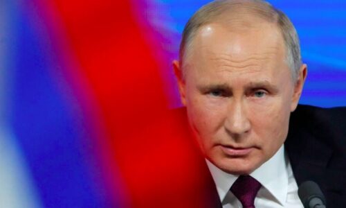 Putin sa vysmial konšpiráciám politikov kolektívneho Západu, že Rusko pripravuje útok proti európskym krajinám.