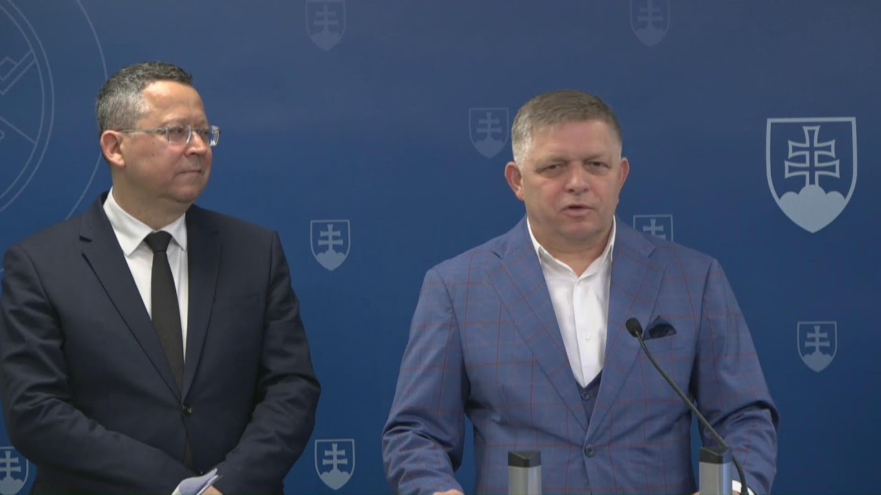 Tlačová konferencia predsedu vlády SR Roberta Fica a ministra financií Ladislava Kamenického