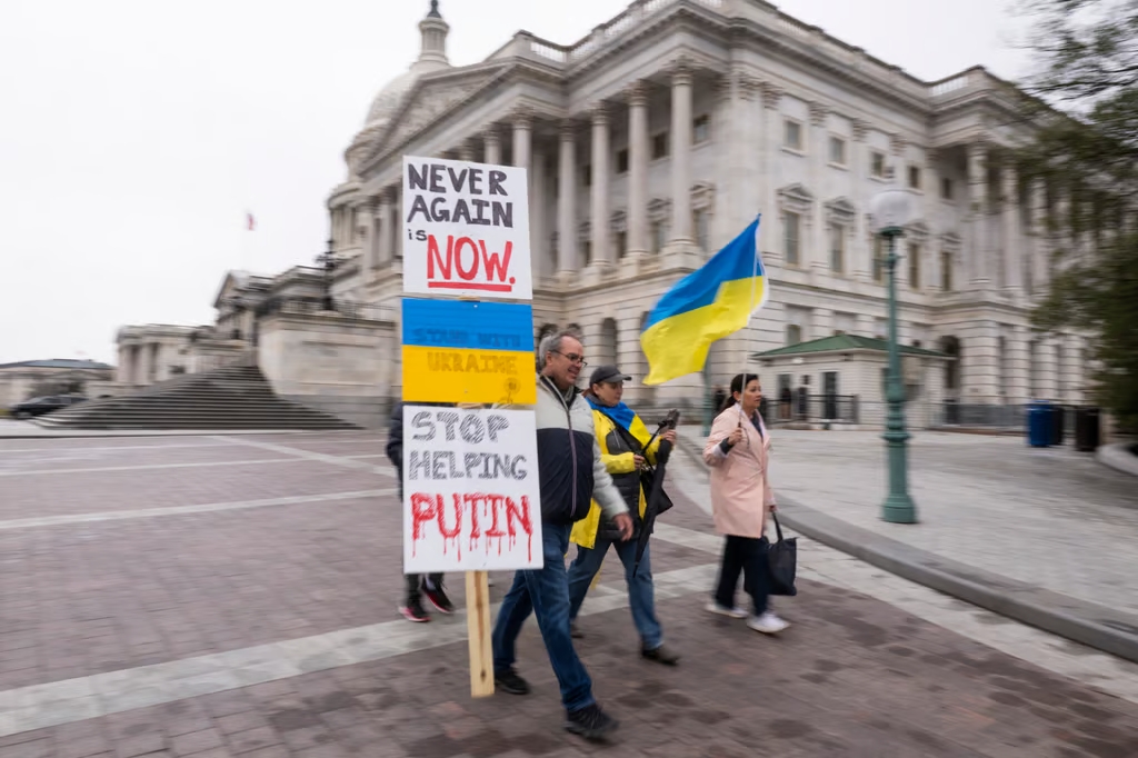 Politico: Zmätok a hnev – Kyjev a jeho spojenci sú pobúrení dvojitým štandardom Západu pri poskytovaní pomoci Izraelu a Ukrajine