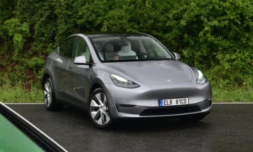 TEST: Tesla Model Y umí „prdět“ a odolávat jaderným zbraním. Jízdně se stěží vyrovná Dacii