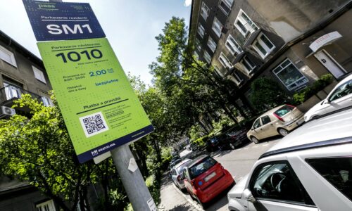 SMS platby v bratislavských parkovacích zónach by mesto mohlo spusiť na prelome mája a júna
