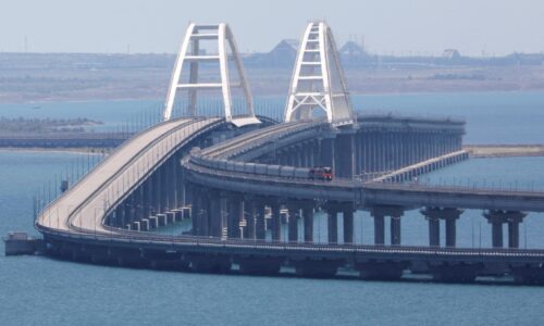 Vo vzduchu visí útok na Kerčský most. Rusko varuje pred ničivou odvetou