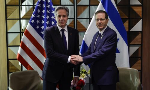 Blinken rokoval s izraelským prezidentom. Chce presadiť prímerie v Gaze