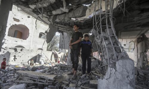 Izrael informoval USA o pláne na evakuáciu civilistov pred vojenským zásahom v Rafahu, názor však nezmenili