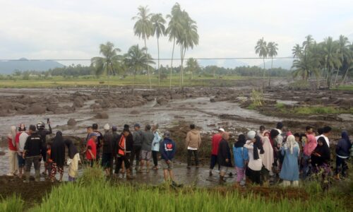 Záplavy v Indonézii si vyžiadali 34 mŕtvych, ďalších 16 ľudí je nezvestných