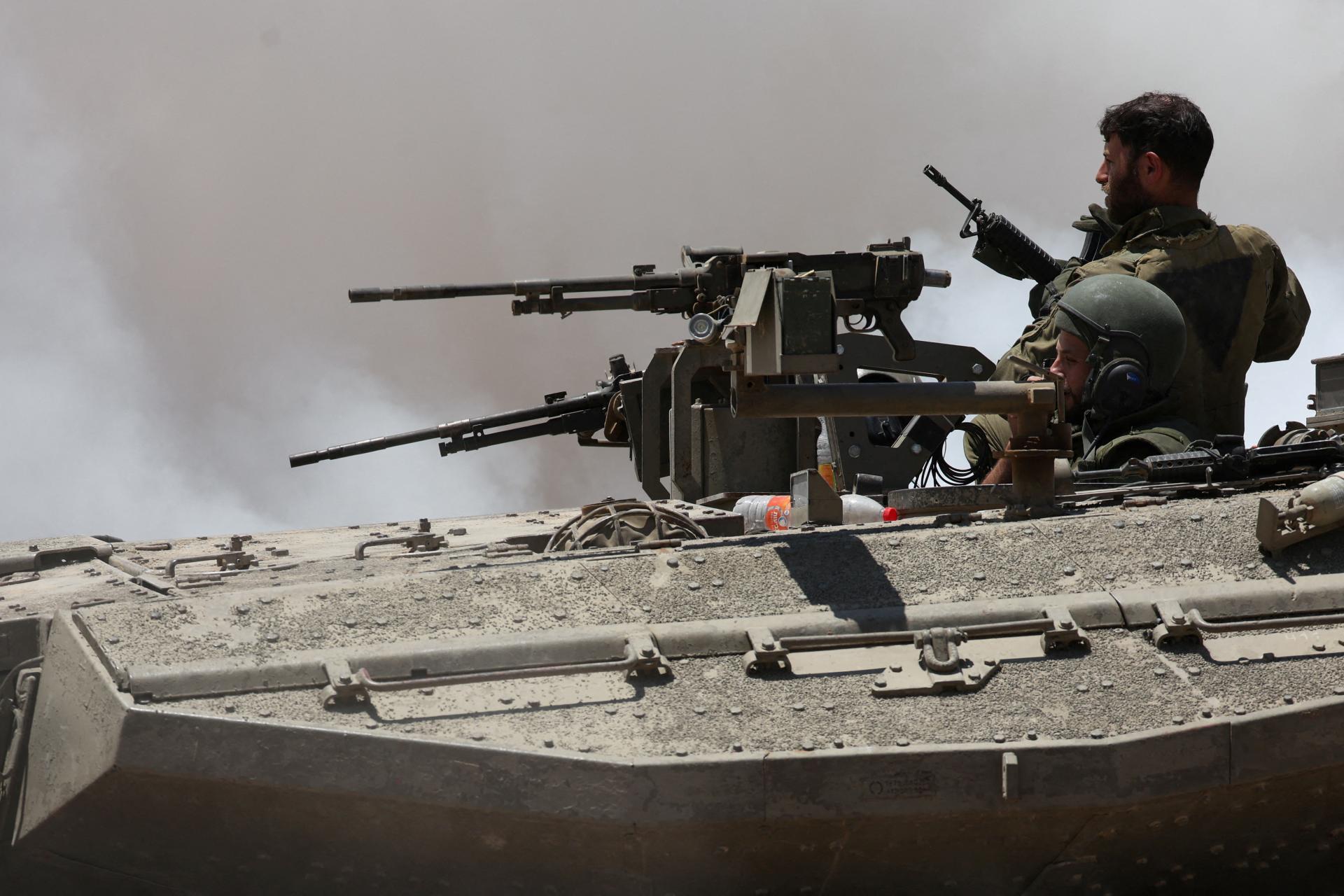 Izraelská armáda prvýkrát priznala, že bojuje v centre Rafahu, píšu médiá