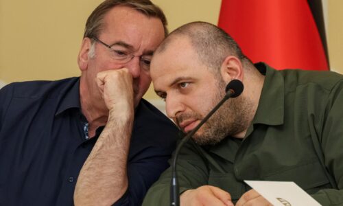 Zbrane za pol miliardy eur. Pistorius v Odese ohlásil novú pomoc pre Ukrajinu