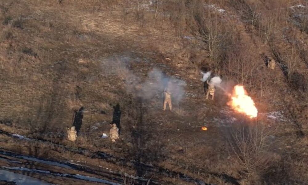 V ruskej Voronežskej oblasti explodoval sklad s výbušninami, dôvodom sú padajúce trosky ukrajinského dronu