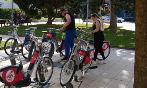 Seničania dávajú prednosť elektrobicyklom pred klasickými bicyklami (foto)