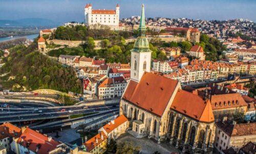 Bratislava: Skrytý poklad Európy – Ideálna destinácia pre turistov