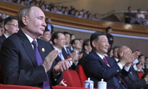 Rusko podporuje čínsky mierový plán. Vidno, že Peking konfliktu rozumie, tvrdí Putin