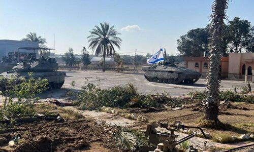 Izraelské letectvo útočí na južný Libanon. Tanky vstúpili do palestínskeho Rafahu