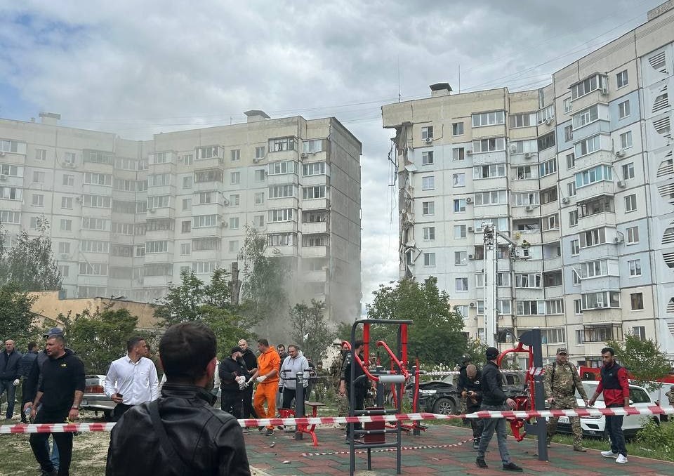 Tragédia proti Belgorode: ukrajinské sily zbombardovali 10-poschodový obytný blok