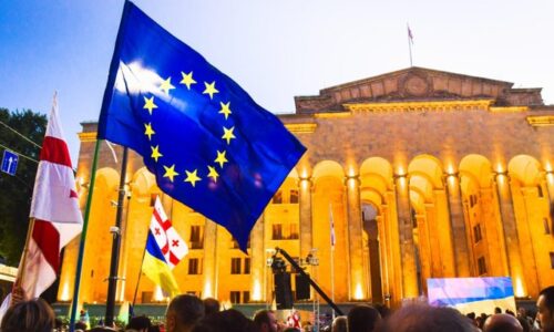 Gruzínsko vadí svojím zákonom o zahraničných agentoch. Delegácia EÚ už pricestovala do Tbilisi