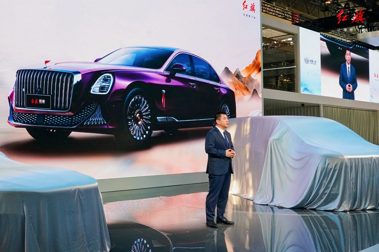 Čína si ide svoje, toto je konkurent pre Rolls-Royce!