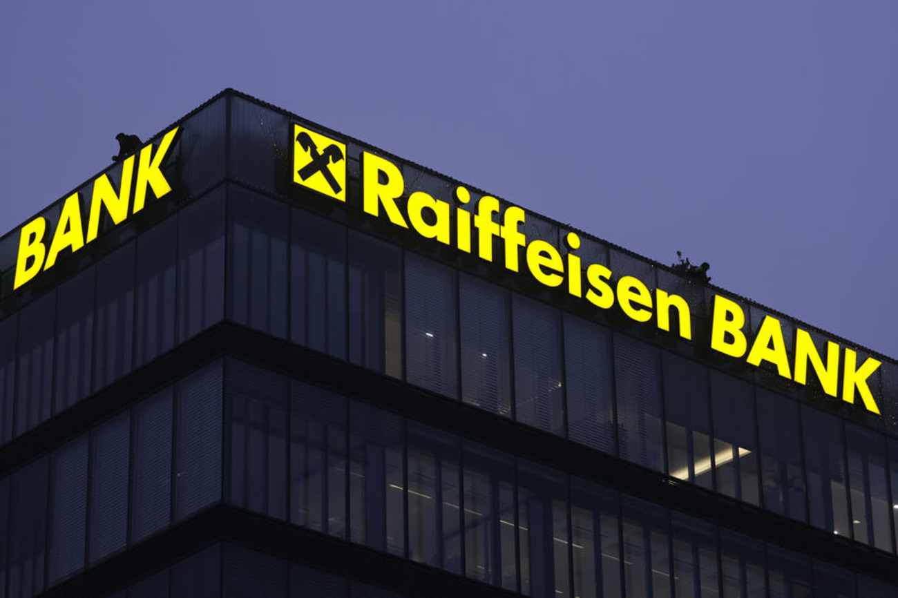 Raiffeisen Bank International (RBI) dosiahla v prvom štvrťroku tohto roku konsolidovaný zisk