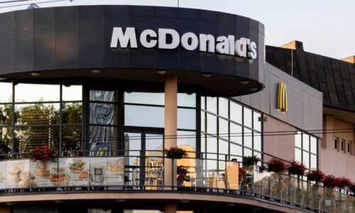 Dietologička prezradí, čo si objednať v McDonald’s, keď držíte diétu. Vôbec nie šalát. „Len 250 kcal“