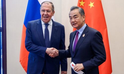Rusko a Čína by mali prijať spoločné opatrenia proti jednostranným sankciám