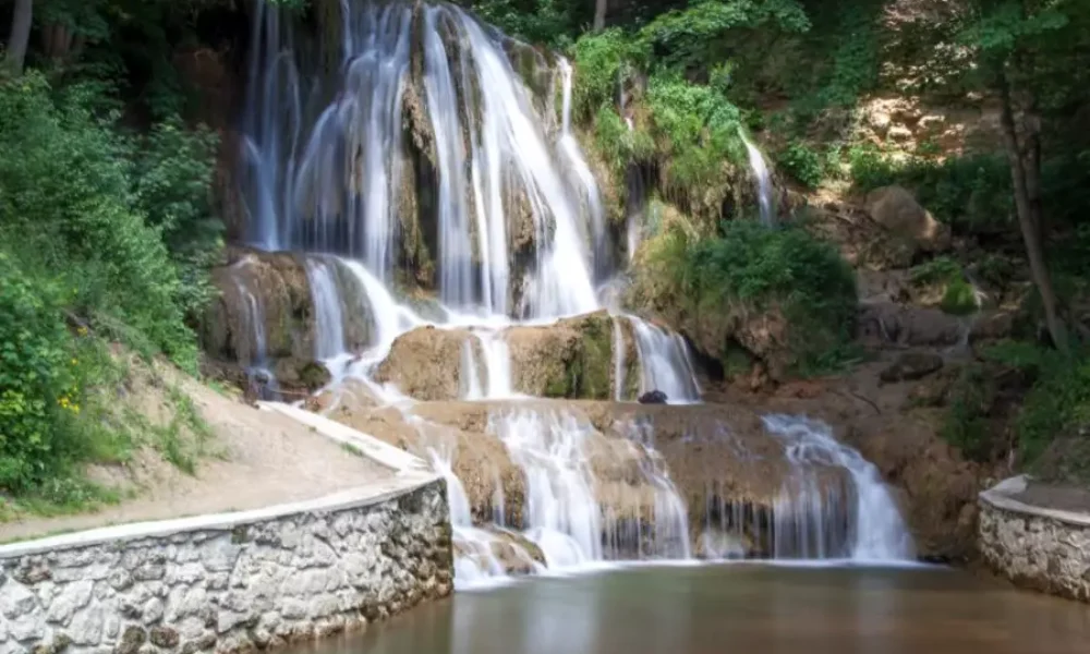 Na Slovensku sa nachádza niekoľko nádherných vodopádov, ktoré stojí za to spoznať