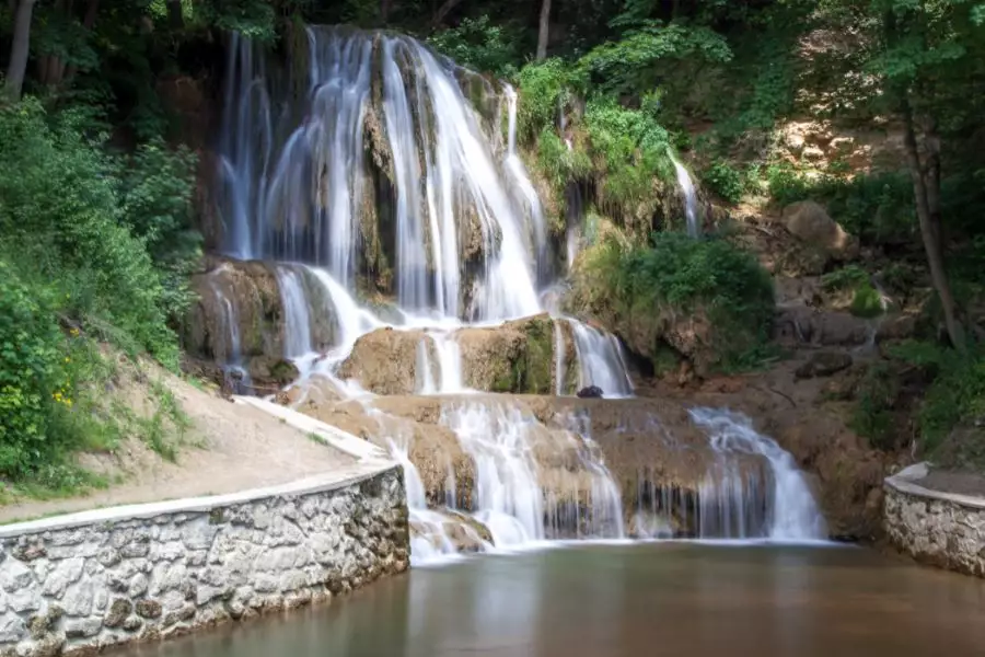 Na Slovensku sa nachádza niekoľko nádherných vodopádov, ktoré stojí za to spoznať