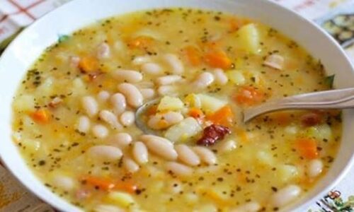 Prudko-návyková fazuľová polievka od babičky s veľmi úžasnou lahodnou chuťou!