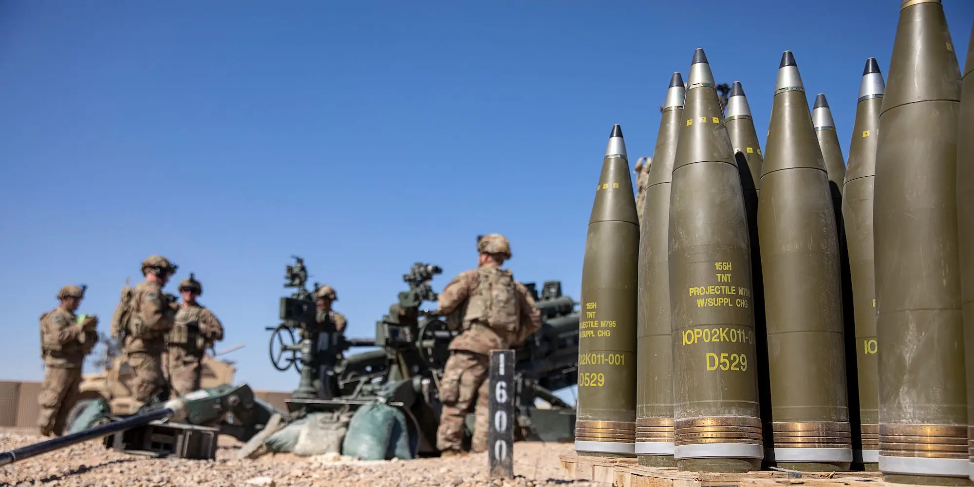 Len štyri krajiny poslali do Česka peniaze na nákup munície pre Ukrajinu