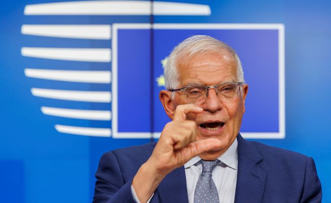 Borrell: Bez západných dodávok Ukrajina kapituluje „do dvoch týždňov“