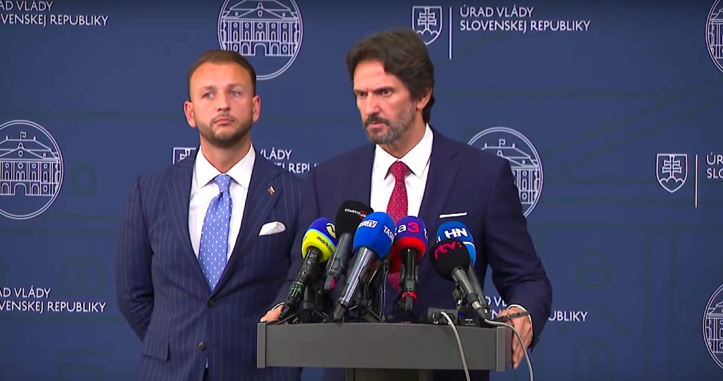VIDEO: Vicepremiér Kaliňák informoval s akým šokujúcim 10-bodovým návrhom prišiel Denník N po jeho výzve na skvalitnenie novinárskej práce: „8 úloh majú politici a 2 novinári.