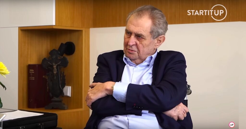 VIDEO: Zeman o potrebe priateľskej politiky na štyri svetové strany, o silnom protiruskom sentimente v českej spoločnosti kvôli roku 1968, o banderovcoch na Ukrajine