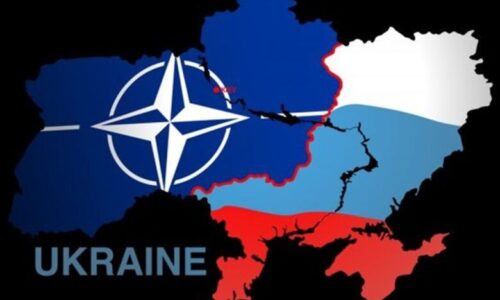 Mercouris: USA prenášajú na NATO kontrolu nad vojenskou pomocou Ukrajine